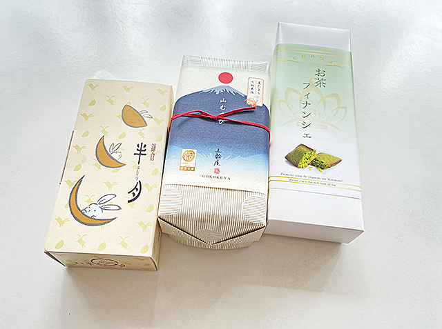 お土産をいただきました🎵